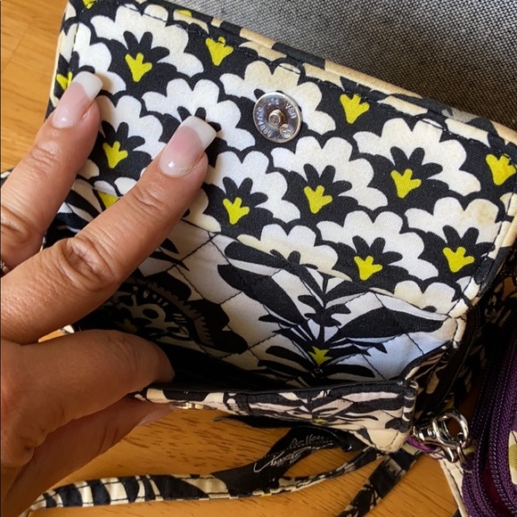 Vera Bradley bundle(all 3) **last week available** - Picture 5 of 6